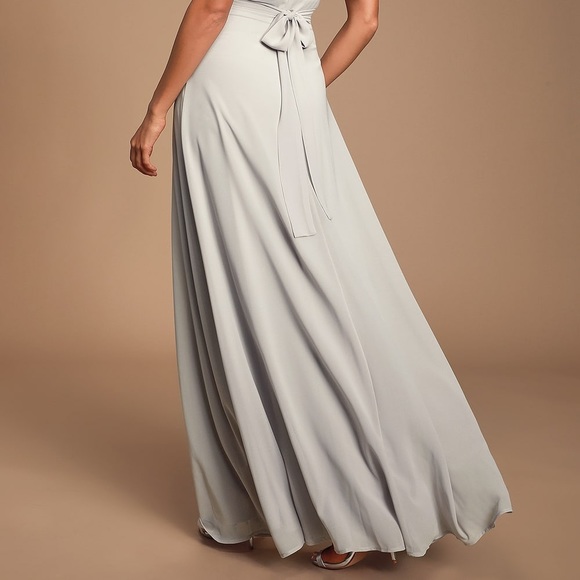 NEW Lulus Dearly Loved Light Grey Flutter Sleeve Maxi Dress NWT Size XS - Picture 4 of 14